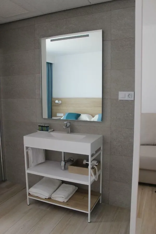 Rocatel Hotel Canet De Mar